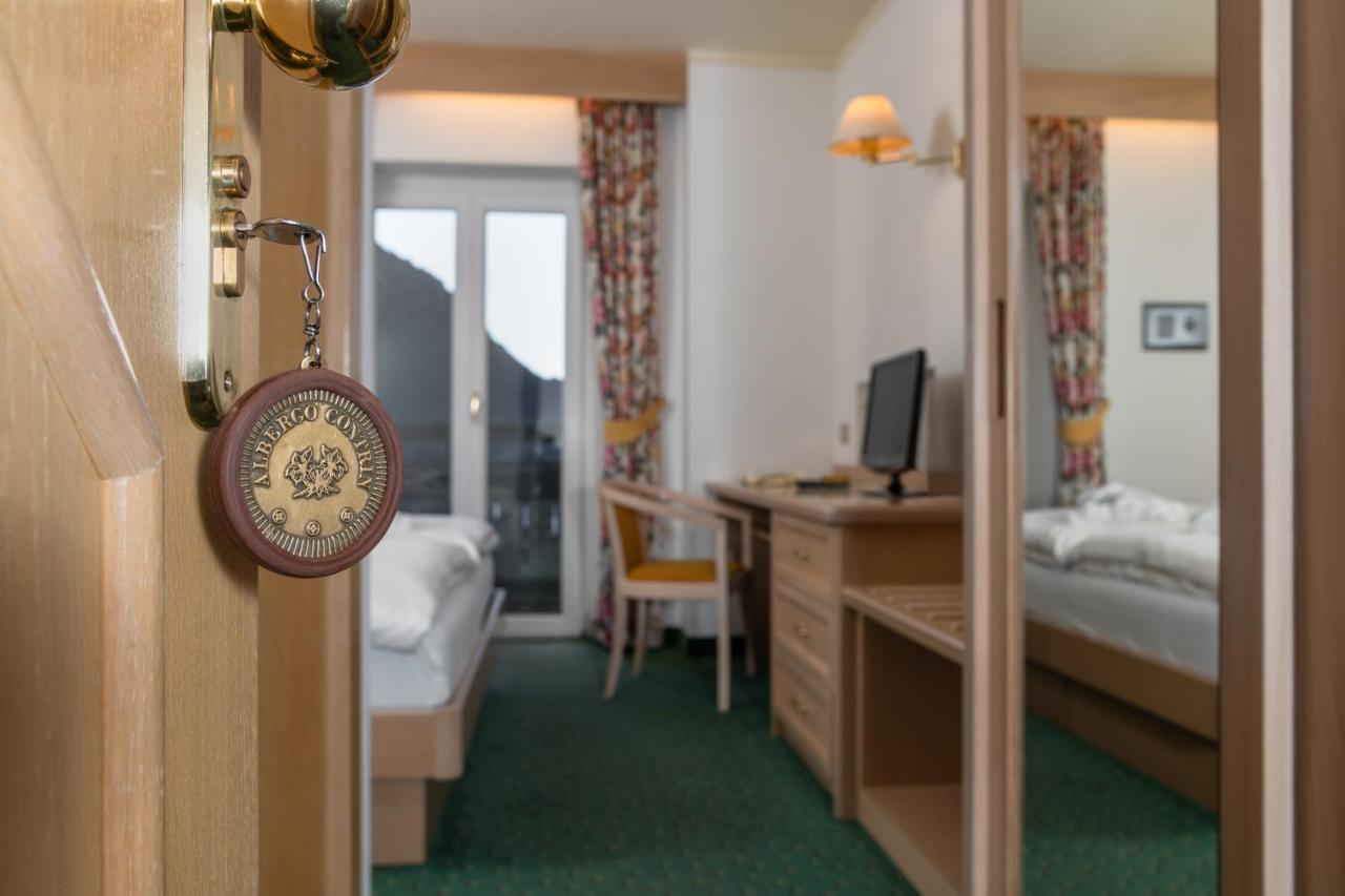 Albergo Contrin Кампителло-ди-Фасса Экстерьер фото